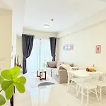 2 Bedroom River View Gym &Pool At Masteri An Phu