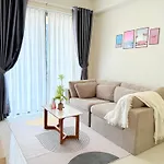 2 Bedroom River View Gym &Pool At Masteri An Phu