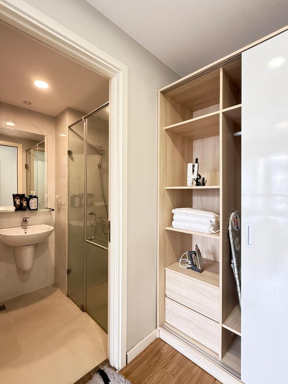 Căn hộ 2 Bedroom River View Gym &pool At Masteri An Phu *